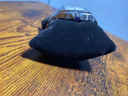 Montre Automatique — Boîtier Carré & Cadran Blanc Épuré
