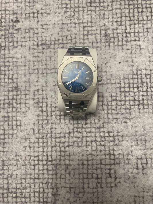 Montre Automatique — Boîtier Octogonal & Cadran Tapisserie Bleu Nuit