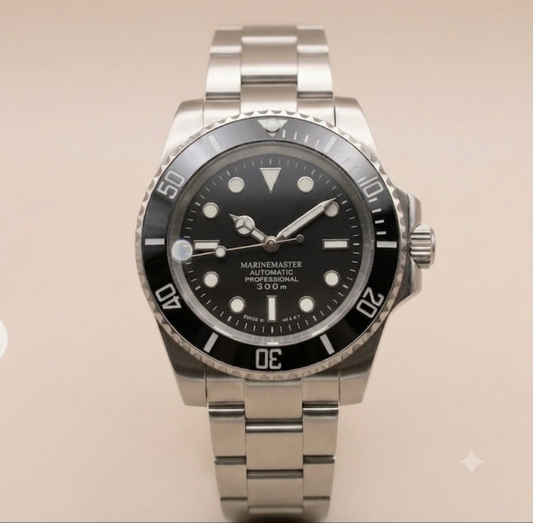 Montre de Plongée — Cadran Noir & Lunette Céramique