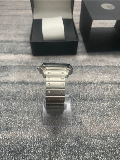 Montre Automatique — Boîtier Carré & Cadran Noir Intense