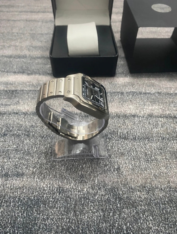 Montre Automatique — Boîtier Carré & Cadran Noir Intense